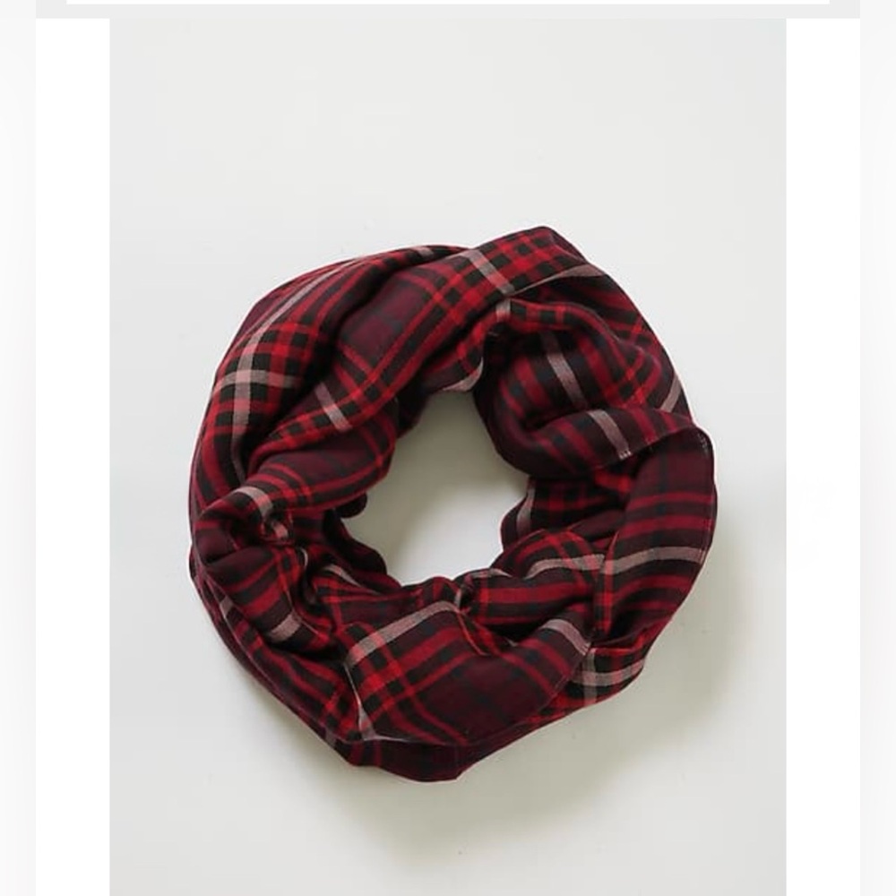 Jjill Plaid Infinity Scarf in Wine Multi